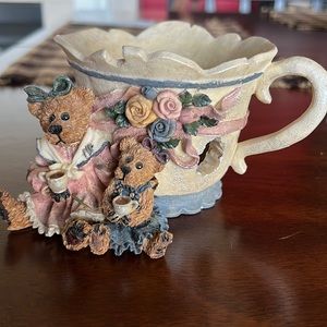 Boyd’s Bears figurine